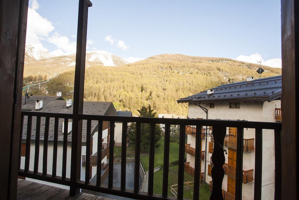 Casa Martin Apartment Pragelato Luaran gambar