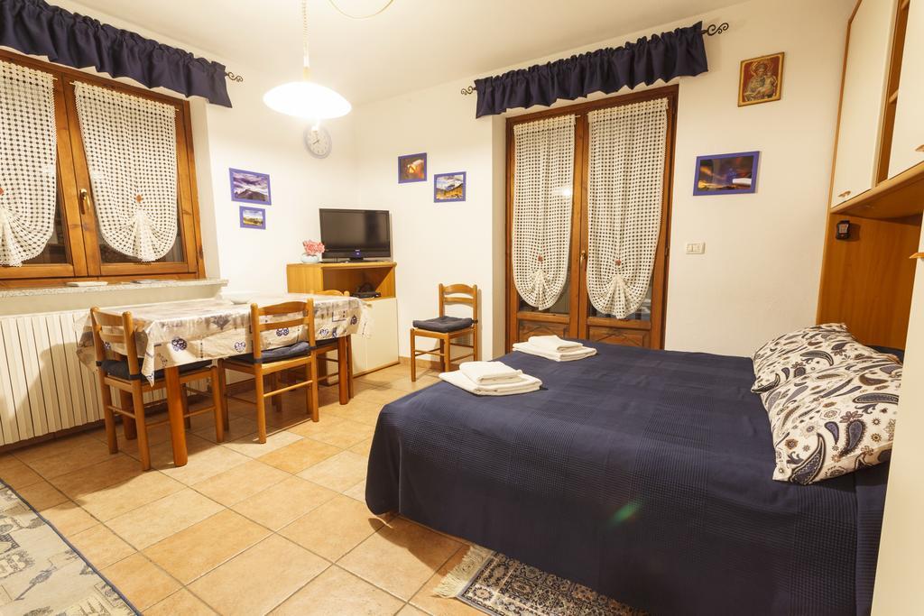 Casa Martin Apartment Pragelato Luaran gambar