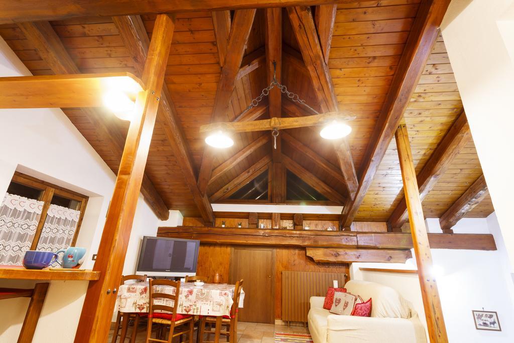 Casa Martin Apartment Pragelato Luaran gambar