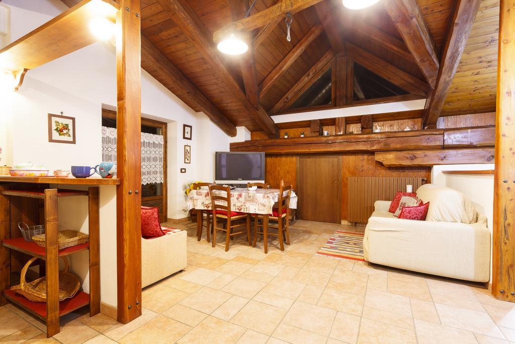Casa Martin Apartment Pragelato Luaran gambar
